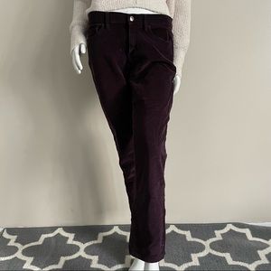 Women’s size 8 Calvin Klein purple corduroy